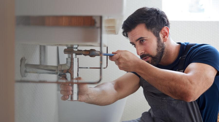 Water heater installation in Pollock, LA